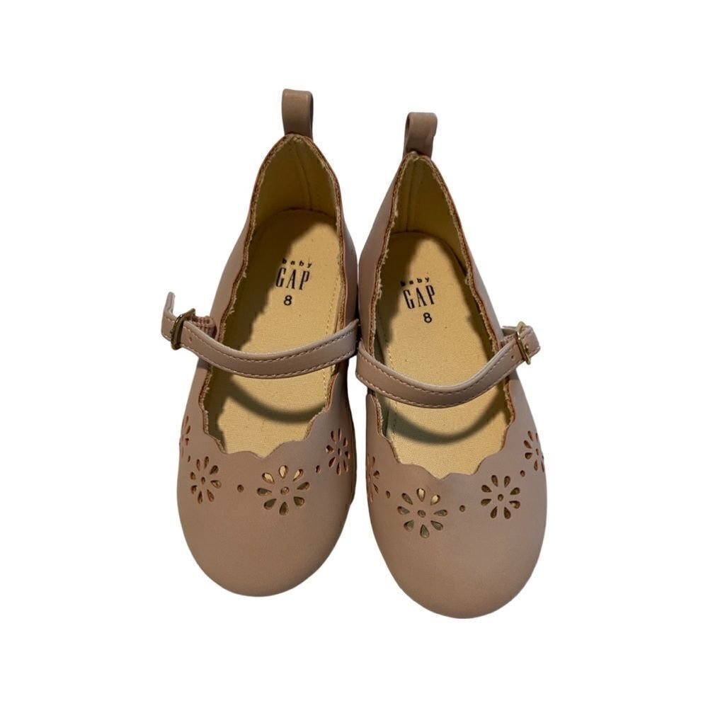 NEW - Gap dress shoes - pale pink- little girls size 8